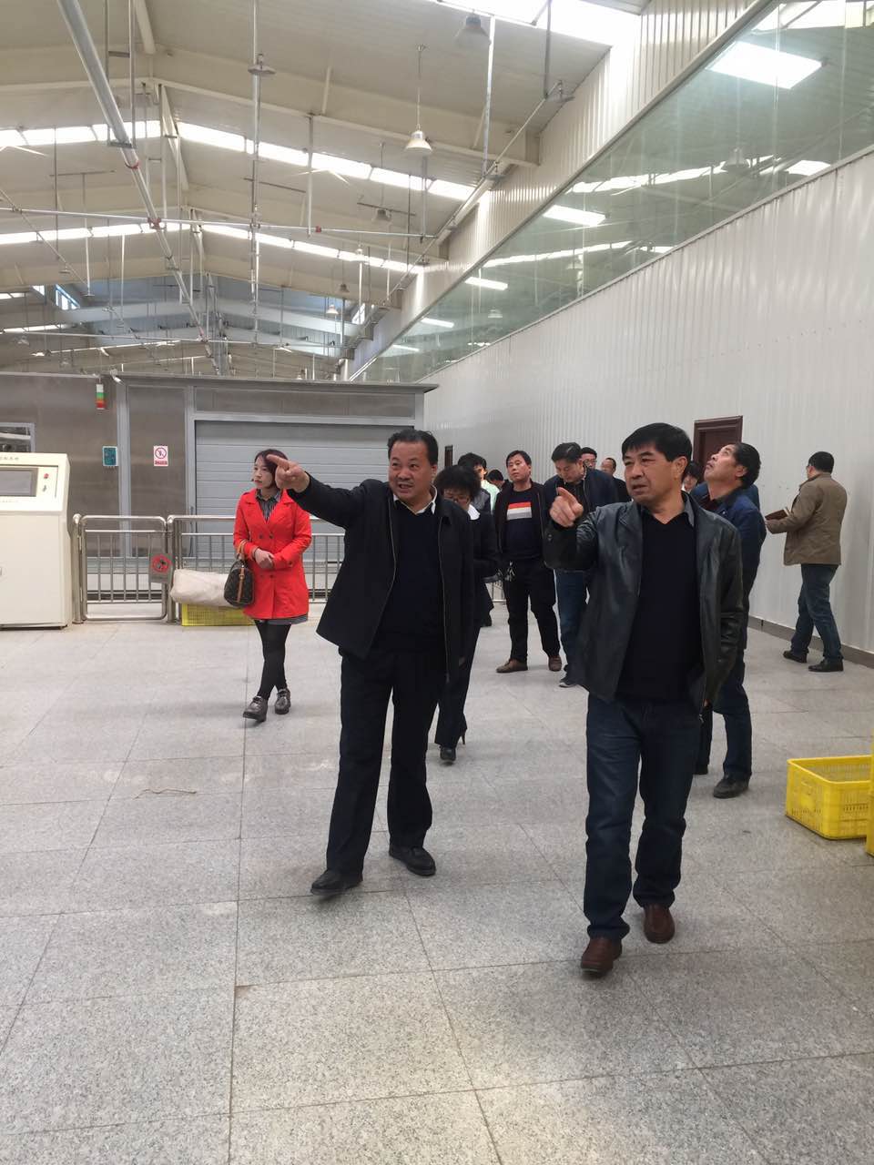 热烈祝贺公司基础与主体工程验收通过